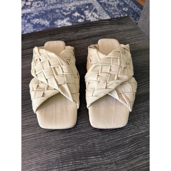 Vince Camuto Shoes - Vince Camuto "Anella" Beige XXL Braided Slide Sandals Sz. 7.5